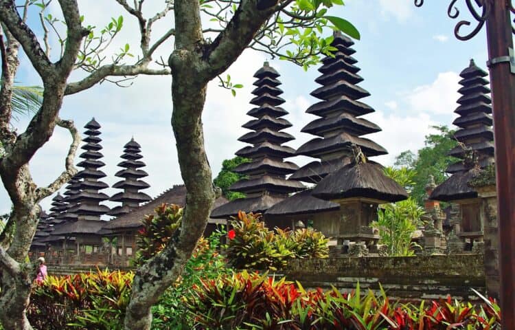 Hindu temple - Bali Wellness Retreat