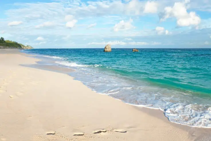Bermy Bound? Here's Your Pink Sand Beach Guide For Bermuda - The Trip Wish  List
