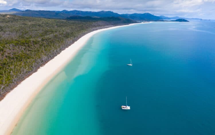 Whitehaven Beach - Famous Landmarks in Australia