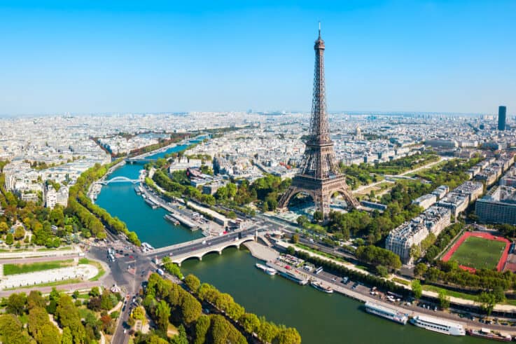 Eiffel Tower - Iconic Places