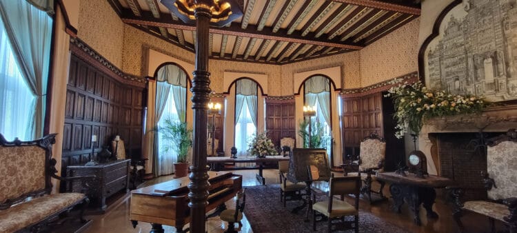 Biltmore Estate Room - Things to Do in Asheville