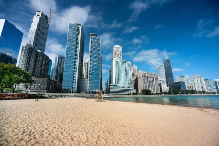 Ohio Street Beach in Chicago - Best Beaches in the US