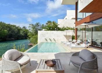 Suites at Rosewood Mayakoba incorporate natural textures, Mexican artistry and an open-air design. Photo Credit: Mayakoba.